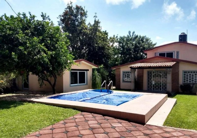 Casa en Venta en TLAYACAPAN Tlayacapan, Morelos