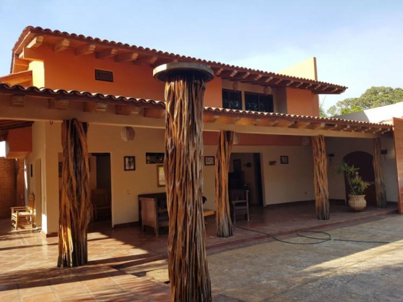 SE VENDE FABULOSA CASA DE CAMPO. En Ahuacapán, Jalisco.