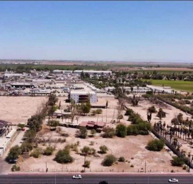 Terreno en Venta en compuertas Mexicali, Baja California