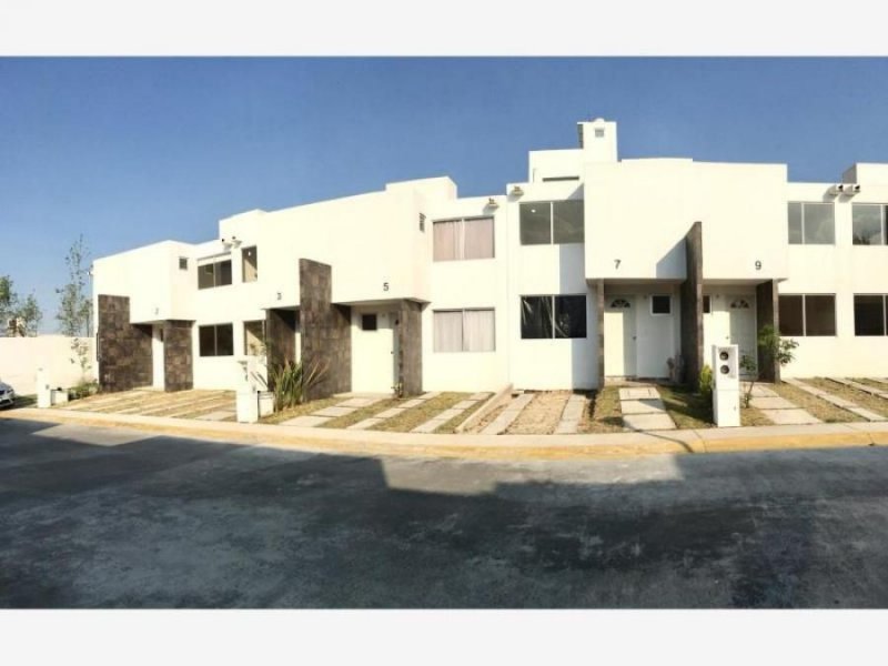 Foto Casa en Venta en Lomas Lindas, Atizapan de Zaragoza, Mexico - $ 1.830.000 - CAV343632 - BienesOnLine