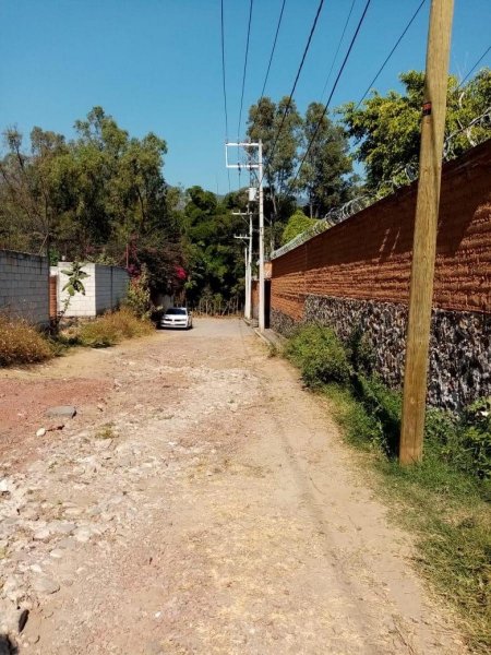 Terreno en Tepoztlán Mor, Barrio San José 1,000 m2