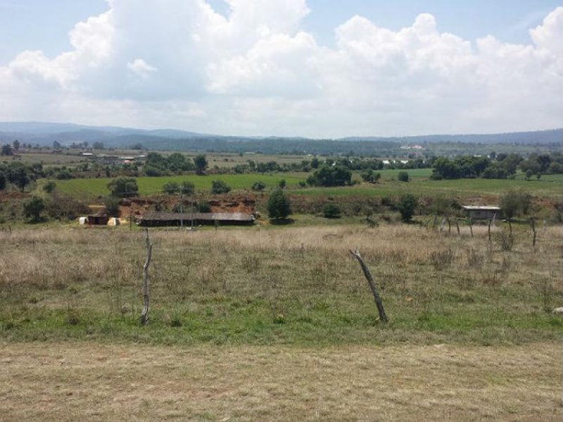 Foto Terreno en Venta en Morelia, Michoacan de Ocampo - TEV99757 - BienesOnLine