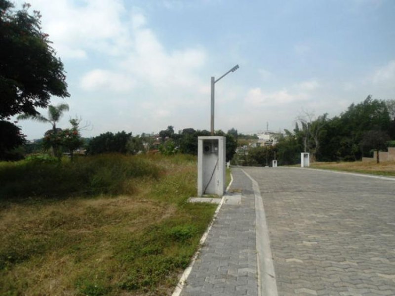 Foto Terreno en Venta en Acapantzingo, Cuernavaca, Morelos - $ 1.723.948 - TEV134962 - BienesOnLine