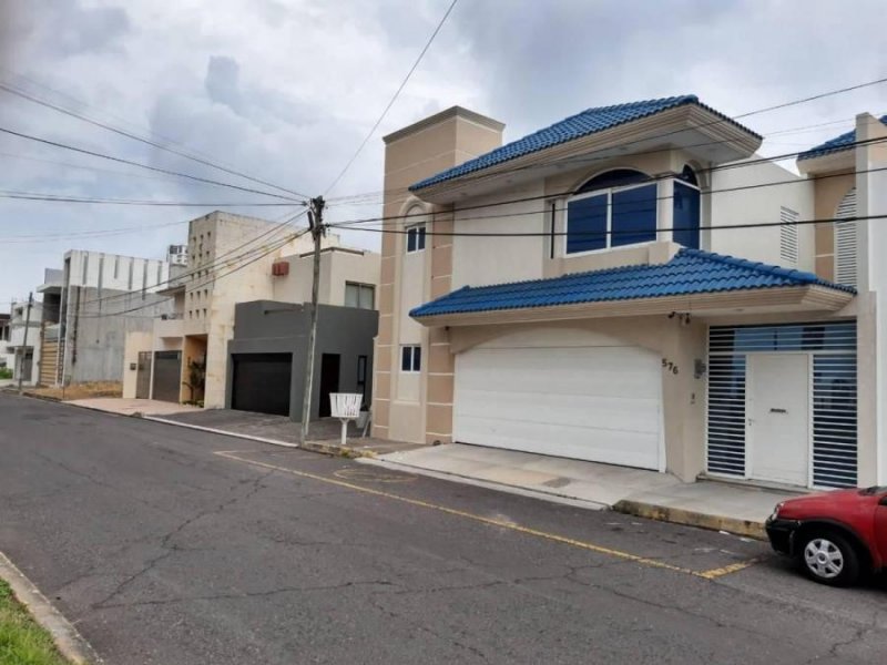 Foto Casa en Venta en costa de oro, Boca del Río, Veracruz - $ 7.500.000 - CAV325511 - BienesOnLine