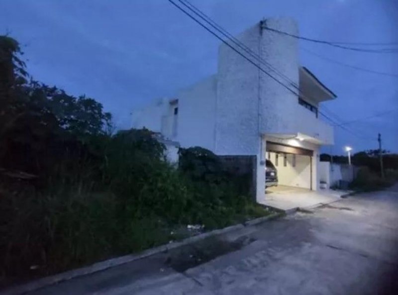 Terreno en Venta en Rincón del Conchal Alvarado, Veracruz