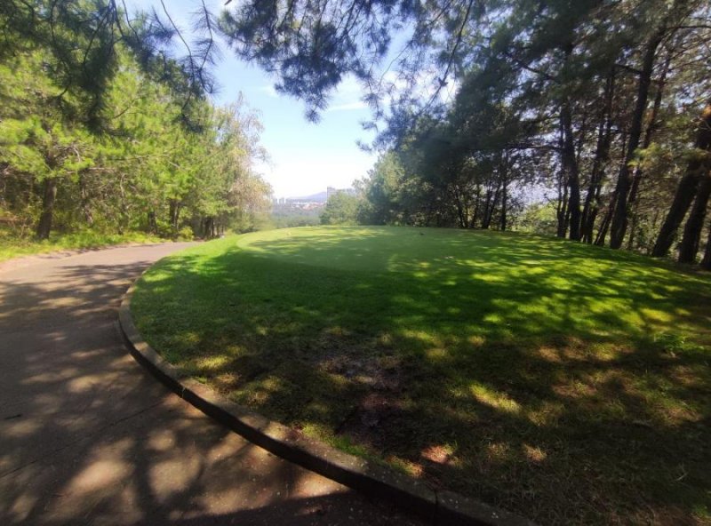 Terreno en Venta en CLUB DE GOLF ALTOZANO Morelia, Michoacan de Ocampo