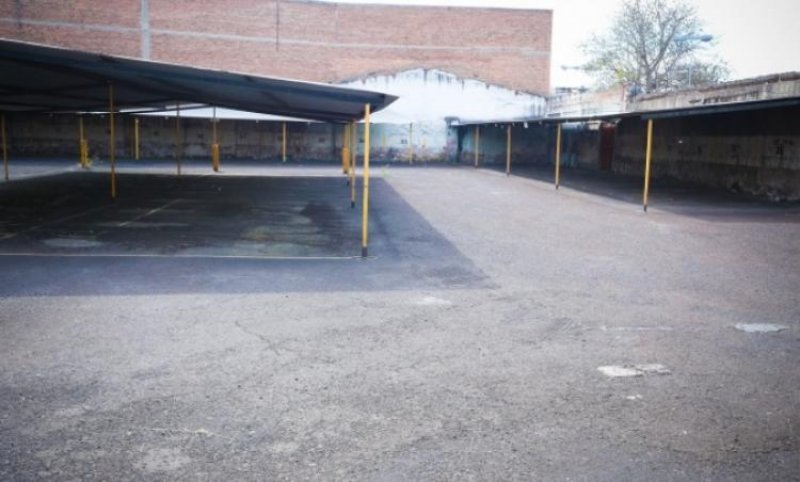 Foto Terreno en Venta en Av. Nocupetaro, Morelia, Michoacan de Ocampo - $ 12.600.000 - TEV217906 - BienesOnLine