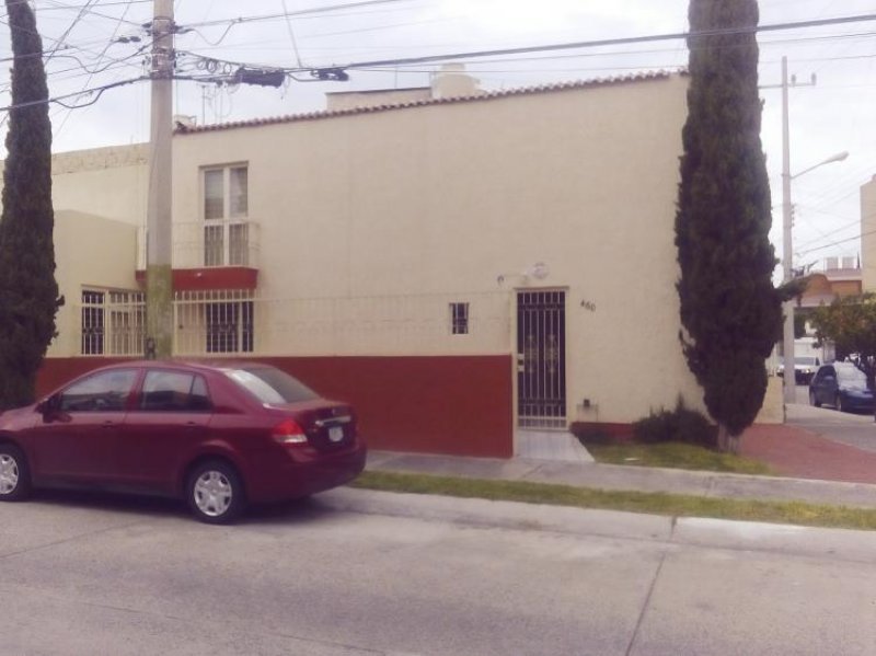 Foto Oficina en Renta en LA ESTANCIA, Zapopan, Jalisco - $ 3.000 - OFR177021 - BienesOnLine