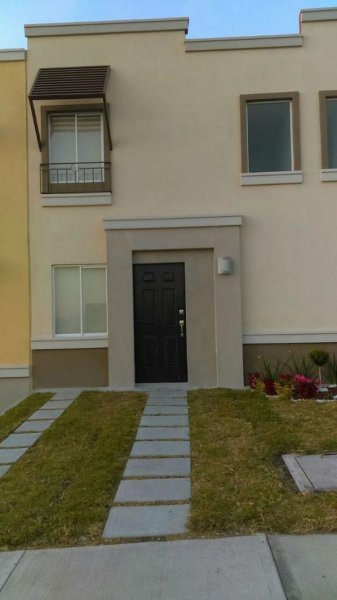 Foto Casa en Venta en CIUDAD DEL SOL, Santiago de Querétaro, Queretaro Arteaga - $ 550.000 - CAV192072 - BienesOnLine