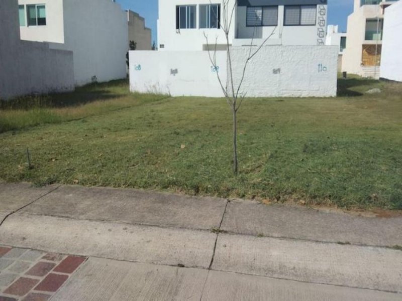 Terreno en Venta en VALLE IMPERIAL Zapopan, Jalisco