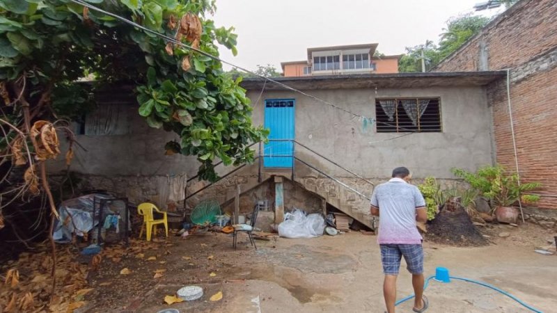 Casa en Venta en LINDA VISTA Ciudad Altamirano, Guerrero