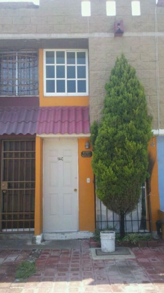 Foto Casa en Venta en Portal San Pablo, Tultitlán de Mariano Escobedo, Mexico - $ 460.000 - CAV85685 - BienesOnLine