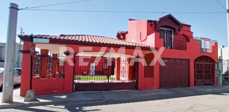 Vendo Casa en Residencial Venecia en Mexicali