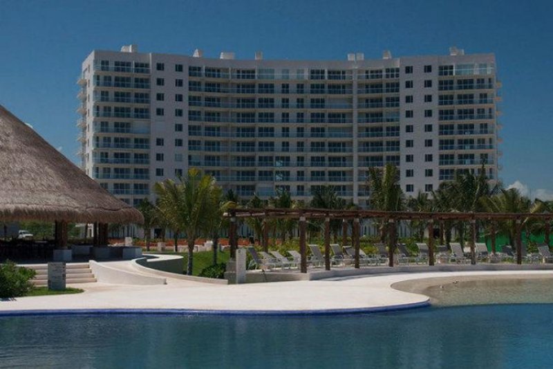 Foto Departamento en Venta en Benito Juarez, Cancún, Quintana Roo - U$D 232.710 - DEV109222 - BienesOnLine