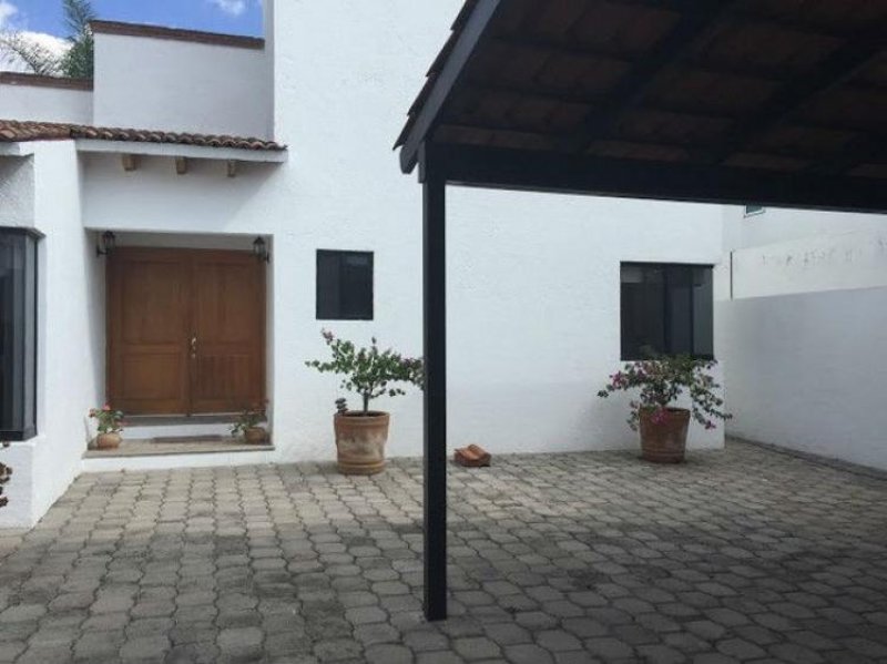 Foto Casa en Venta en San Francisco Juriquilla, Santiago de Querétaro, Queretaro Arteaga - $ 3.075.000 - CAV127951 - BienesOnLine