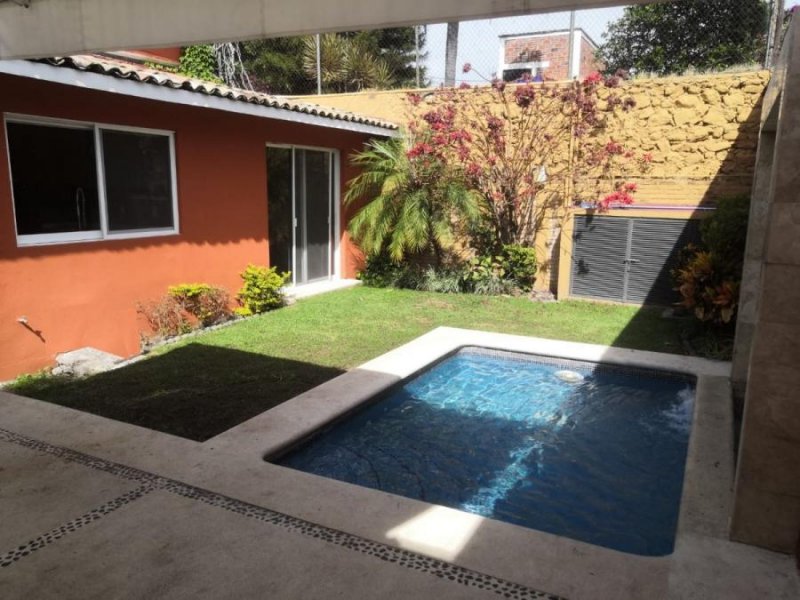 Casa en Venta en Vistahermosa Cuernavaca, Morelos