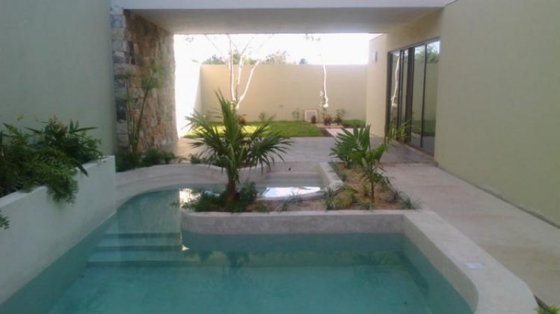 Foto Casa en Venta en Montevideo, Mérida, Yucatan - $ 3.200.000 - CAV186679 - BienesOnLine