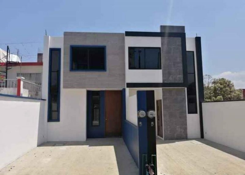 Foto Casa en Venta en FRACCIONAMIETO JARDINES DEL SUR, Córdoba, Veracruz - $ 1.520.000 - CAV342023 - BienesOnLine