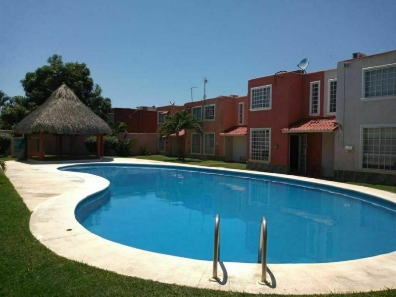 Foto Casa en Venta en Llano Largo, Acapulco de Juárez, Guerrero - $ 890.000 - CAV302042 - BienesOnLine