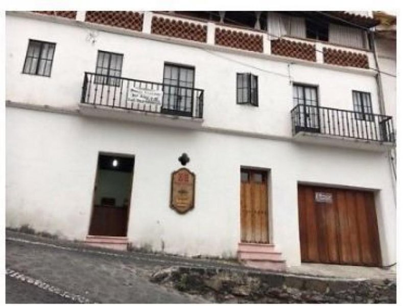 Foto Casa en Venta en MONTAÑA DE PLATA, Taxco de Alarcón, Guerrero - $ 1.450.000 - CAV322156 - BienesOnLine