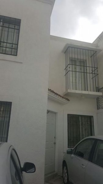 Foto Casa en Venta en PIE DE LA CUESTA, Santiago de Querétaro, Queretaro Arteaga - $ 950.000 - CAV184356 - BienesOnLine