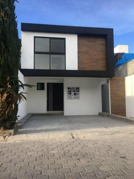 Foto Casa en Venta en Jardines de la Hacienda, Santiago de Querétaro, Queretaro Arteaga - $ 1.900.000 - CAV263095 - BienesOnLine