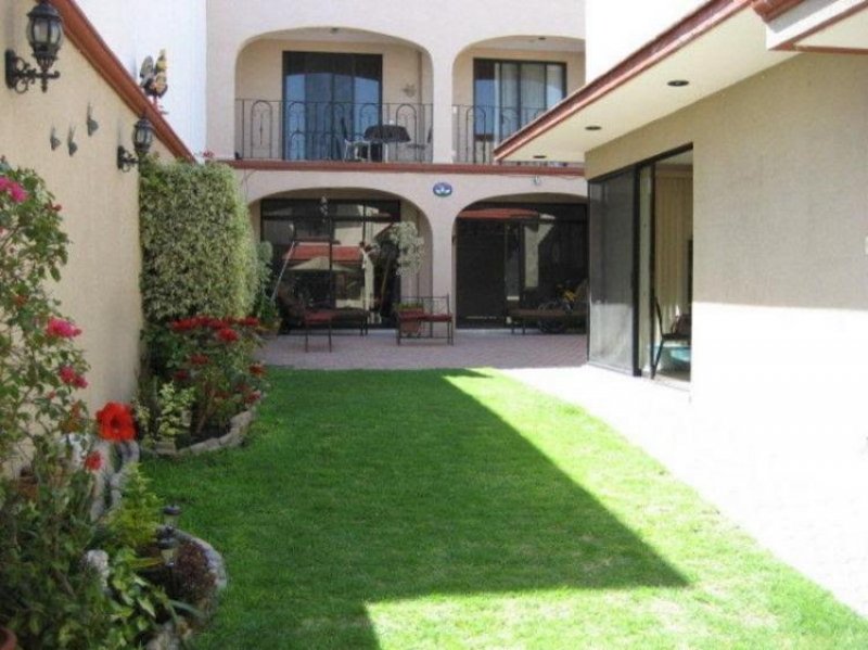 Foto Casa en Venta en QUINTAS DEL MARQUEZ, Santiago de Querétaro, Queretaro Arteaga - $ 3.570.000 - CAV184703 - BienesOnLine