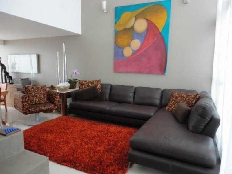 Foto Casa en Venta en REFUGIO, Santiago de Querétaro, Queretaro Arteaga - $ 1.900.000 - CAV186332 - BienesOnLine