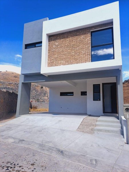 Casa en Venta en TRENTO RESIDENCIAL Chihuahua, Chihuahua