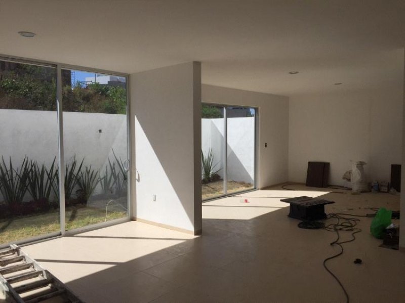 Foto Casa en Venta en ZIBATA QUERETARO, Santiago de Querétaro, Queretaro Arteaga - $ 2.050.000 - CAV182501 - BienesOnLine