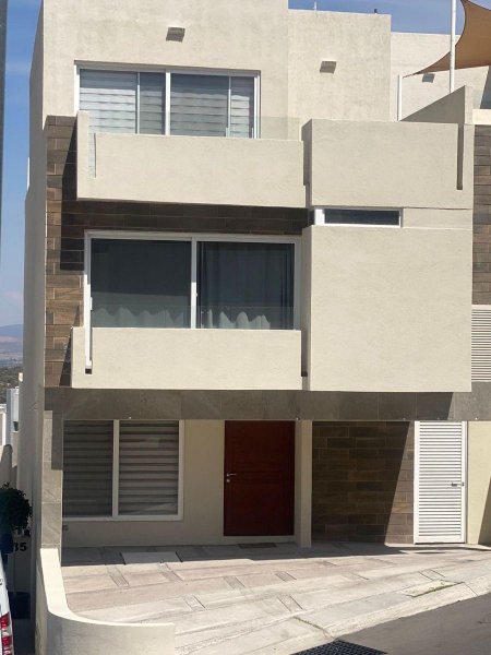 Casa en Venta en Zibata El Marques, Queretaro Arteaga