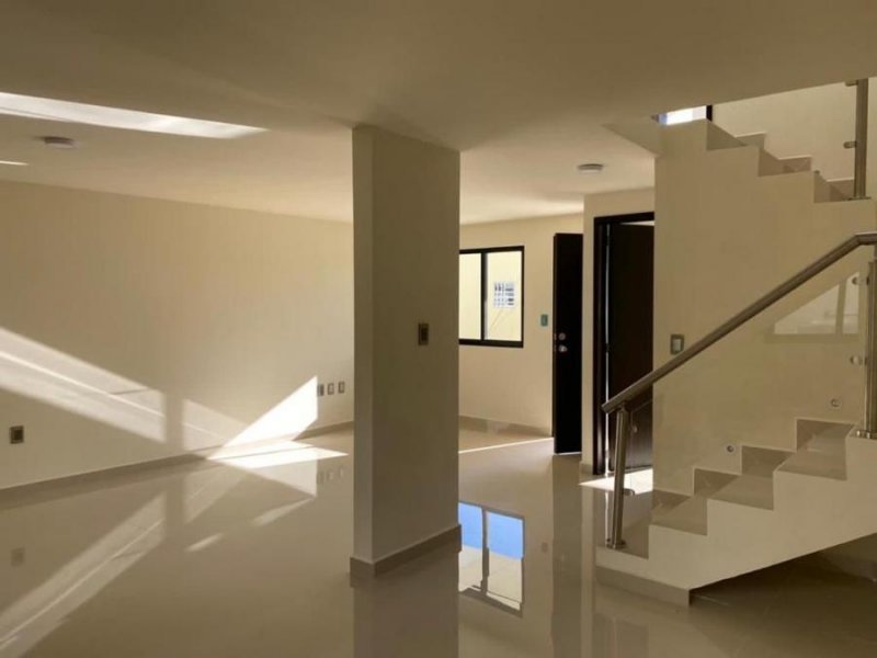 Foto Casa en Venta en Fraccionamiento valles del Sol., Pachuca de Soto, Hidalgo - $ 1.400.000 - CAV297997 - BienesOnLine