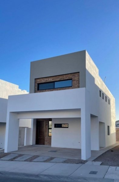 Casa en Venta en Mision del Bosque Chihuahua, Chihuahua