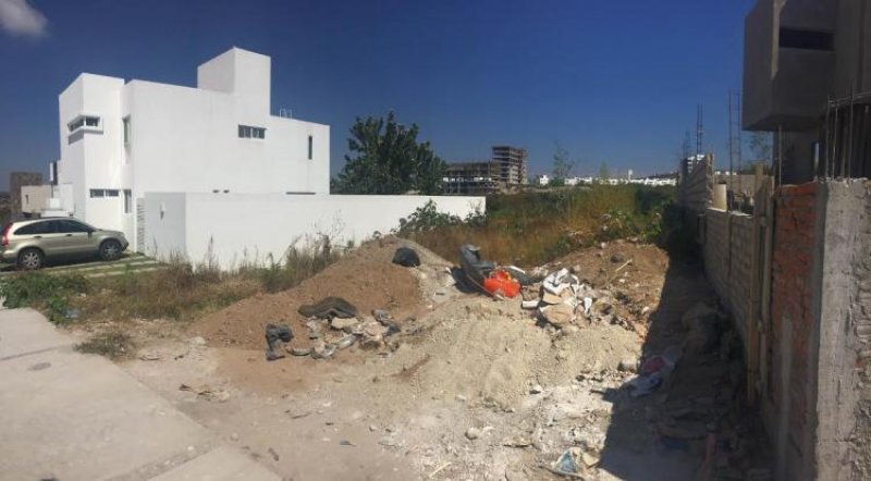 Foto Terreno en Venta en CAÑADAS DEL LAGO, Santiago Mexquititlán Barrio 1o., Queretaro Arteaga - $ 1.200.000 - TEV185605 - BienesOnLine