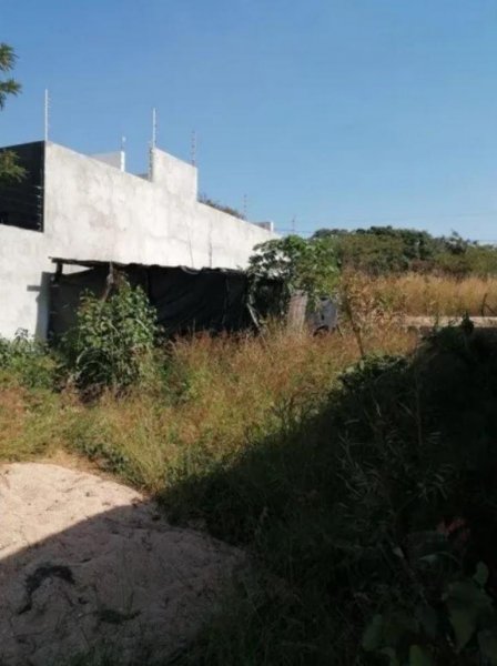 Venta de Terreno en Col. Progreso, Ver.