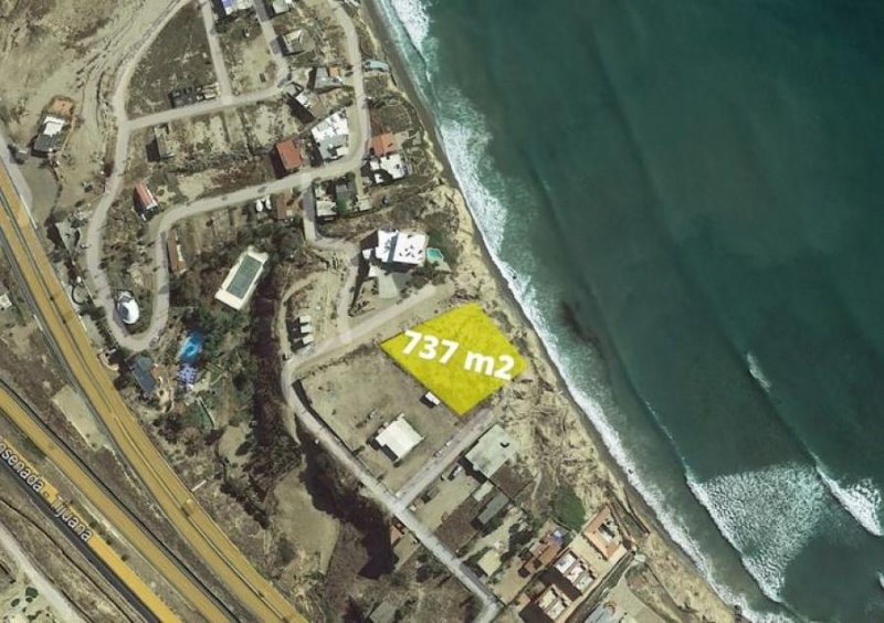 Terreno en Venta en Baja del Mar 22704 Rosarito, Baja California