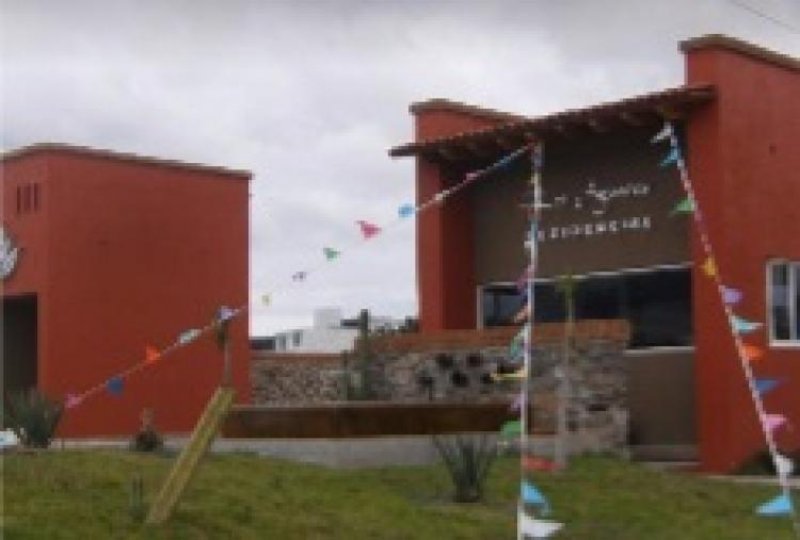 Foto Terreno en Venta en LOS AGAVES, Santiago de Querétaro, Queretaro Arteaga - $ 2.000 - TEV193215 - BienesOnLine